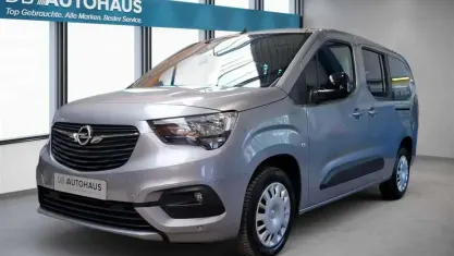 Gebraucht Opel Combo Life Elegance 131 PS (96 kW) 2022 Silber Van / Kleinbus