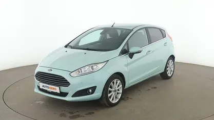 Gebraucht Ford Fiesta Titanium 101 PS (74 kW) 2017 Grün Limousine
