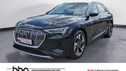 Gebraucht Audi e-tron S-Line 300 kW (408 PS) 2022 Schwarz SUV