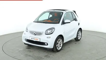 Gebraucht 2018 Smart ForTwo Cabrio Basis Cabrio | 12.790 € (Fairer Preis)