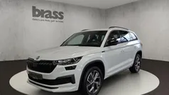 Moonweiß perleffekt/moonweiss metallic Gebraucht 2022 Skoda Kodiaq SportLine SUV | 32.750 € (Fairer Preis)