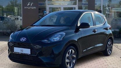 Gebraucht Hyundai i10 Trend 63 PS (46 kW) 2025 Phantom black Kleinwagen