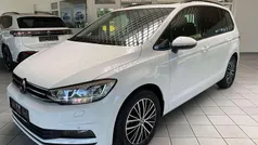 Gebraucht 2023 VW Touran Van / Kleinbus | 31.860 € (Fairer Preis)