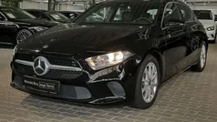 Metalliclack kosmosschwarz Gebraucht 2019 Mercedes A180 Progressive Limousine | 23.670 € (Fairer Preis)