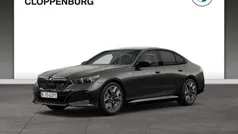 Grau Neu 2025 BMW i5 Shadowline Limousine | 86.485 € (Guter Preis)