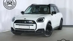 Weiss Gebraucht 2024 Mini Countryman SUV | 44.820 € (Fairer Preis)