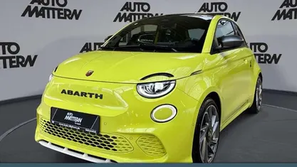 Neu Abarth 500e Turismo 114 kW (155 PS) 2025 Acid green Kleinwagen