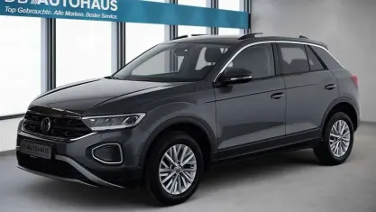 Usata VW T-Roc Life 150 CV (110 kW) 2024 Grigio SUV