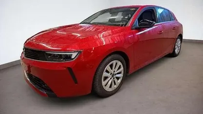 Gebraucht Opel Astra Elegance 131 PS (96 kW) 2023 Rot Limousine