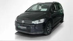Schwarz Gebraucht 2022 VW Touran Active Van / Kleinbus | 22.950 € (Guter Preis)