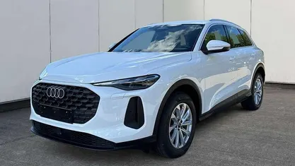 Weiß Neu 2025 Audi Q5 Basis SUV | 44.580 € (Superpreis)