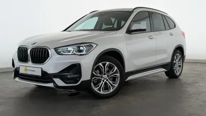 Gebraucht BMW X1 Sport Line 190 PS (139 kW) 2020 Mineralweiss SUV