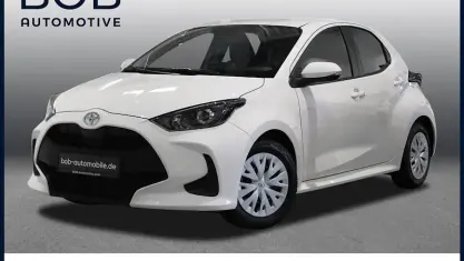 Gebraucht Toyota Yaris Comfort 72 PS (52 kW) 2023 Weiß Kleinwagen