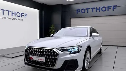 Gletscherweiß metallic Gebraucht 2022 Audi A8L Ambiente Limousine | 56.750 € (Superpreis)