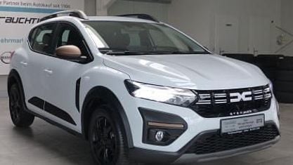 Käytetty Dacia Sandero Extreme 110 HP (80 kW) 2025 Valkoinen Sedan