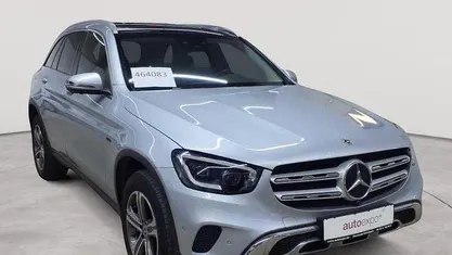 Hightechsilber metallic Gebraucht 2021 Mercedes GLC300e Exclusive SUV | 30.990 € (Fairer Preis)