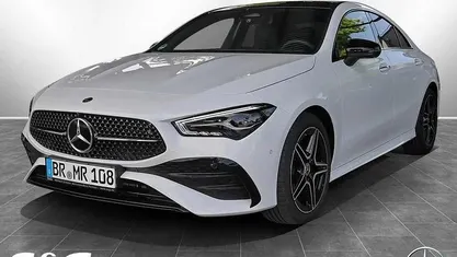 Unilack polarweiß Gebraucht 2025 Mercedes CLA200 AMG Coupé | 39.789 € (Fairer Preis)