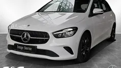 Gebraucht 2024 Mercedes B200 Progressive Van / Kleinbus | 31.980 € (Fairer Preis)