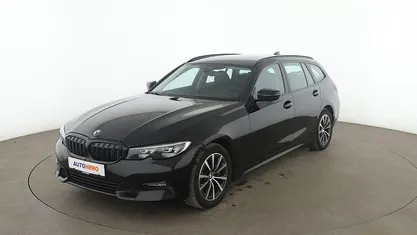 Gebraucht BMW 330 Sport Line 258 PS (189 kW) 2021 Schwarz Kombi