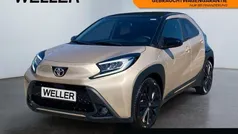 Beige Gebraucht 2022 Toyota Aygo Style Kleinwagen | 17.490 € (Fairer Preis)