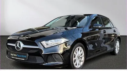 Gebraucht Mercedes A250 218 PS (160 kW) 2022 Unilack nachtschwarz Limousine