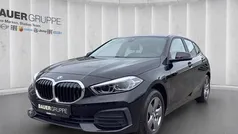 Schwarz Gebraucht 2021 BMW 118 Kleinwagen | 21.630 € (Fairer Preis)