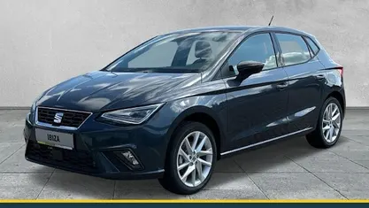 Grau Gebraucht 2025 Seat Ibiza FR Limousine | 19.990 € (Fairer Preis)