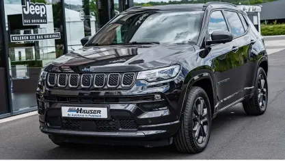 Gebraucht Jeep Compass 80th Anniversary 241 PS (177 kW) 2022 Schwarz SUV