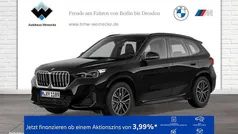 Saphirschwarz Gebraucht 2025 BMW X1 Luxury Line SUV | 37.946 € (Fairer Preis)