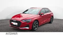 Progressivrot metallic Gebraucht 2024 Audi A3 Sportback S-Line Limousine | 35.730 € (Fairer Preis)