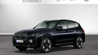 Begagnad BMW iX3 M Sport 210 kW (286 HK) 2022 Grå SUV