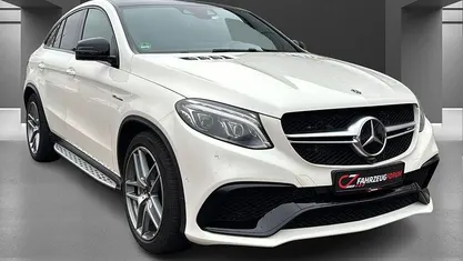 Diamantweiss metalliclack Gebraucht 2018 Mercedes GLE63 AMG AMG SUV | 52.900 € (Fairer Preis)