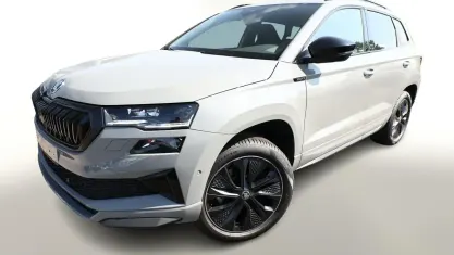 Neu Skoda Karoq SportLine 150 PS (110 kW) 2026 Stahlgrau stahlgrau SUV