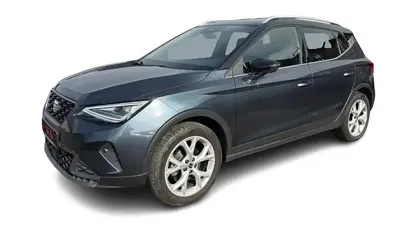 Gebraucht Seat Arona FR 110 PS (80 kW) 2023 Grau SUV