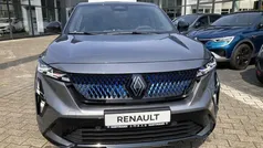 Dolomitgrau, black pearlschwarz metallic (grau) Gebraucht 2025 Renault Rafale Esprit Alpine SUV | 47.590 € (Fairer Preis)