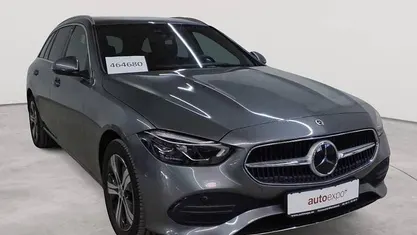 Gebraucht 2023 Mercedes C300e Avantgarde Kombi | 30.990 € (Guter Preis)