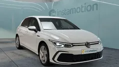Weiß Gebraucht 2024 VW Golf VIII GTI Limousine | 34.496 € (Fairer Preis)