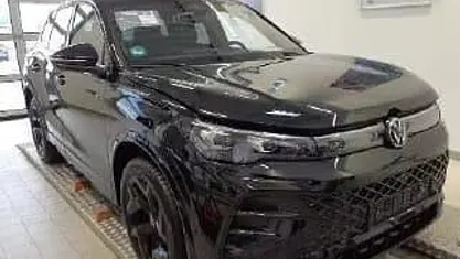 Usata VW Tiguan R-line 193 CV (141 kW) 2025 Nero SUV