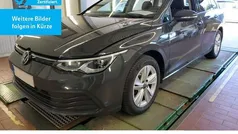 Grau Gebraucht 2021 VW Golf VIII Life Kombi | 21.780 € (Fairer Preis)