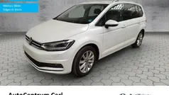 Weiß Gebraucht 2024 VW Touran Highline Van / Kleinbus | 34.980 € (Fairer Preis)