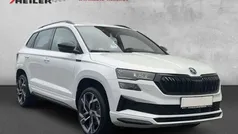 Weiss Neu 2024 Skoda Karoq SportLine SUV | 36.490 € (Fairer Preis)