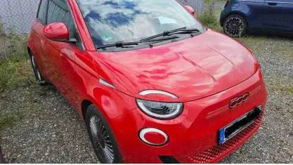 Gebraucht Fiat 500e Red 69 kW (95 PS) 2023 Rot Cabrio