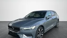 Thunder grey / Gebraucht 2022 Volvo V60 Plus Kombi | 37.550 € (Fairer Preis)