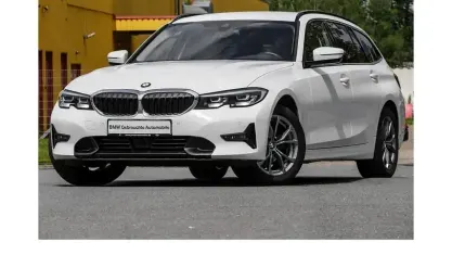 Używany BMW 320 Efficient Dynamics 190 KM (139 kW) 2021 Biały Kombi