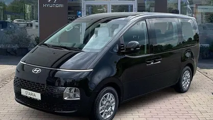 Gebraucht Hyundai Staria Trend 224 PS (164 kW) 2025 Abyss black Van / Kleinbus