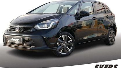 Käytetty Honda Jazz Advance 122 HP (89 kW) 2025 Musta Viistoperä