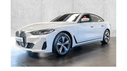 Gebraucht BMW 420 Sport Line 184 PS (135 kW) 2023 Weiß Coupé