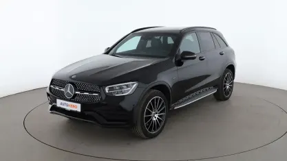 Gebraucht Mercedes GLC300e AMG line 122 PS (89 kW) 2021 Schwarz SUV