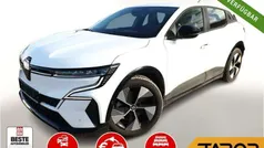 Gebraucht 2022 Renault Mégane Equilibre Limousine | 20.988 € (Guter Preis)