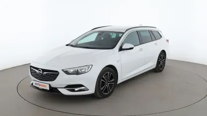 Gebraucht Opel Insignia Edition 136 PS (100 kW) 2018 Weiß Kombi